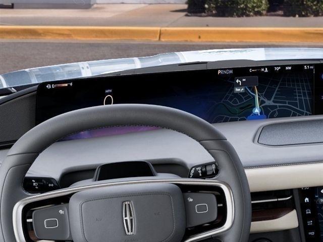 Lincoln Navigator  2027