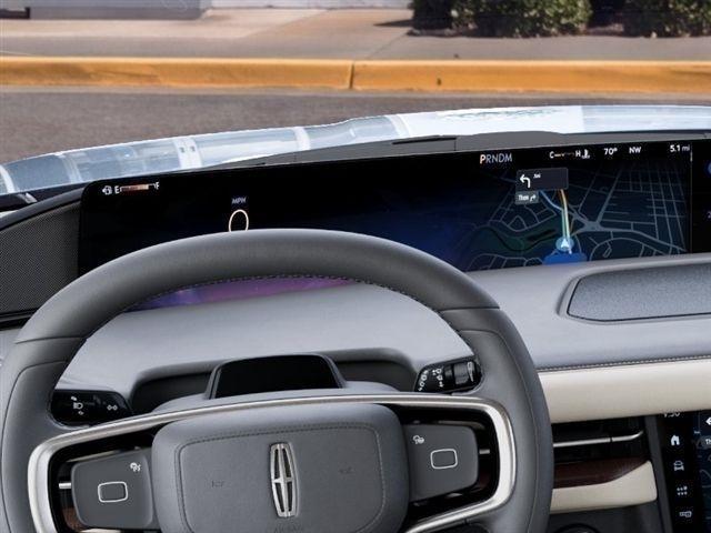 Lincoln Navigator  2027