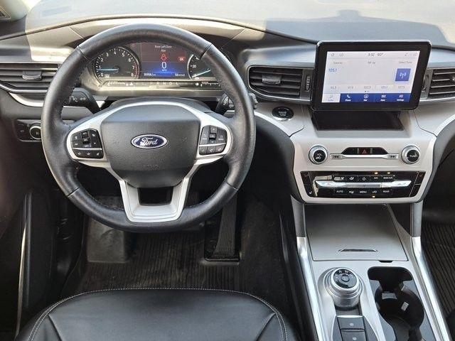 Ford Explorer XLT AWD 2023