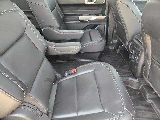 Ford Explorer XLT AWD 2023