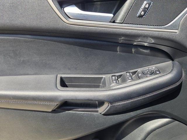 Ford Edge SEL 2023