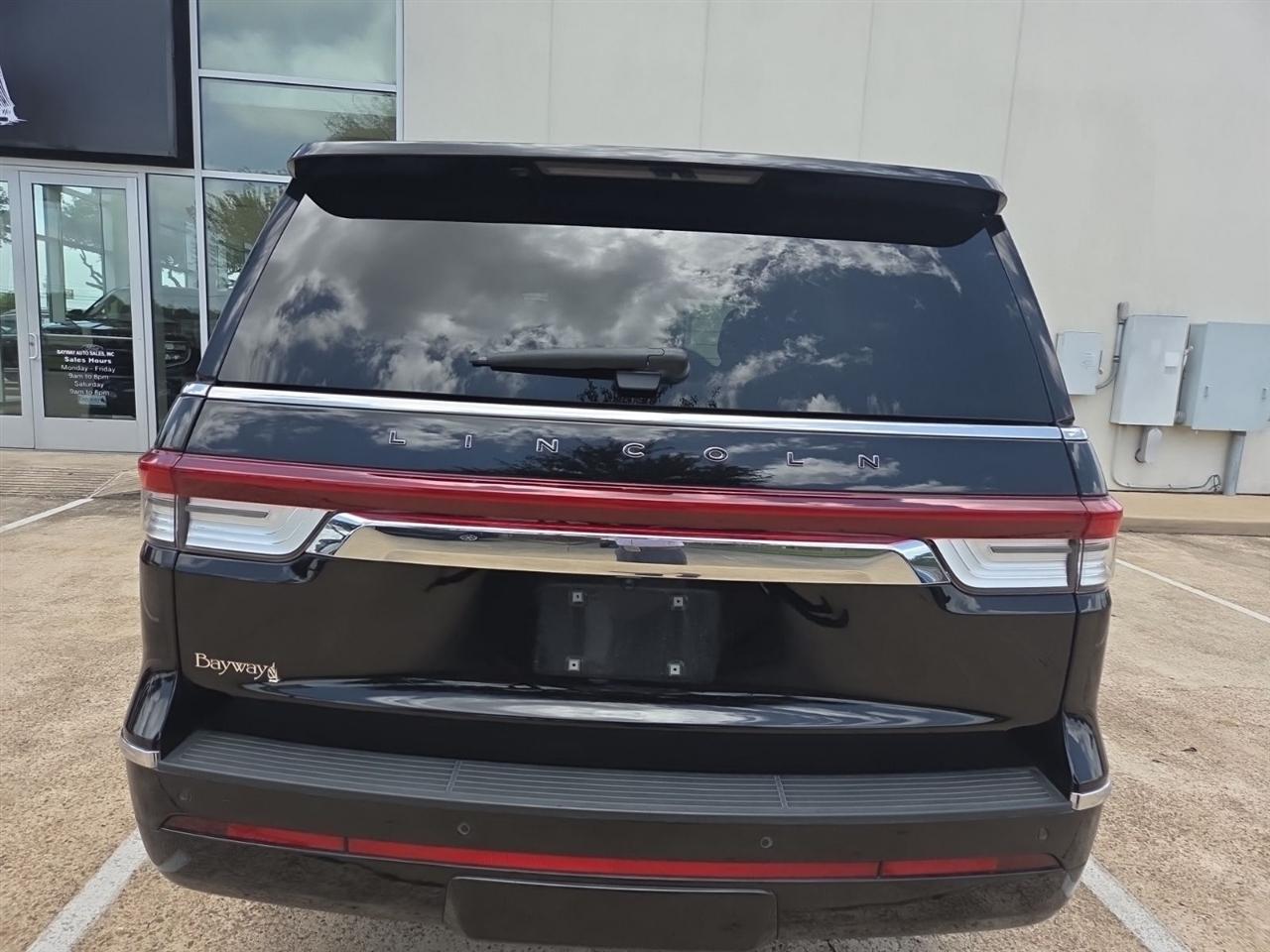 Lincoln Navigator Black Label 2024