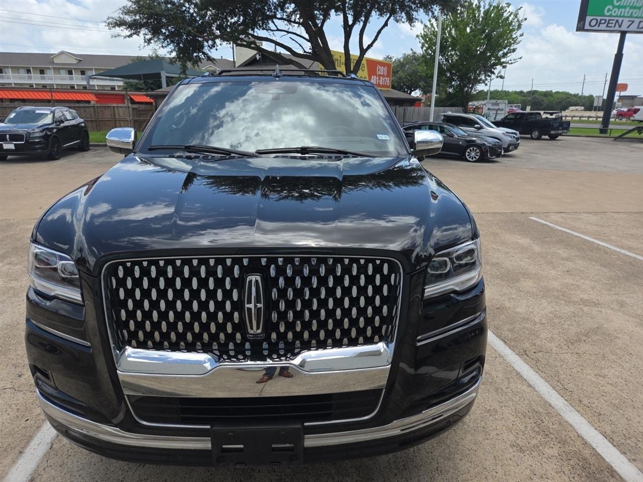 Lincoln Navigator Black Label 2024