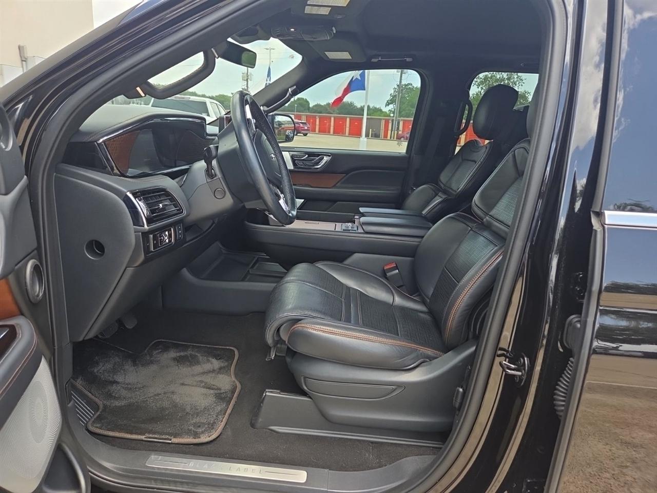 Lincoln Navigator Black Label 2024