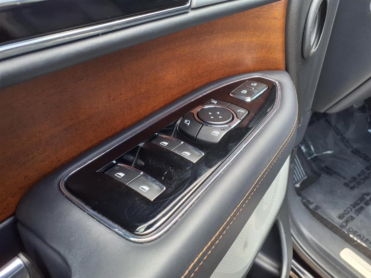 Lincoln Navigator Black Label 2024