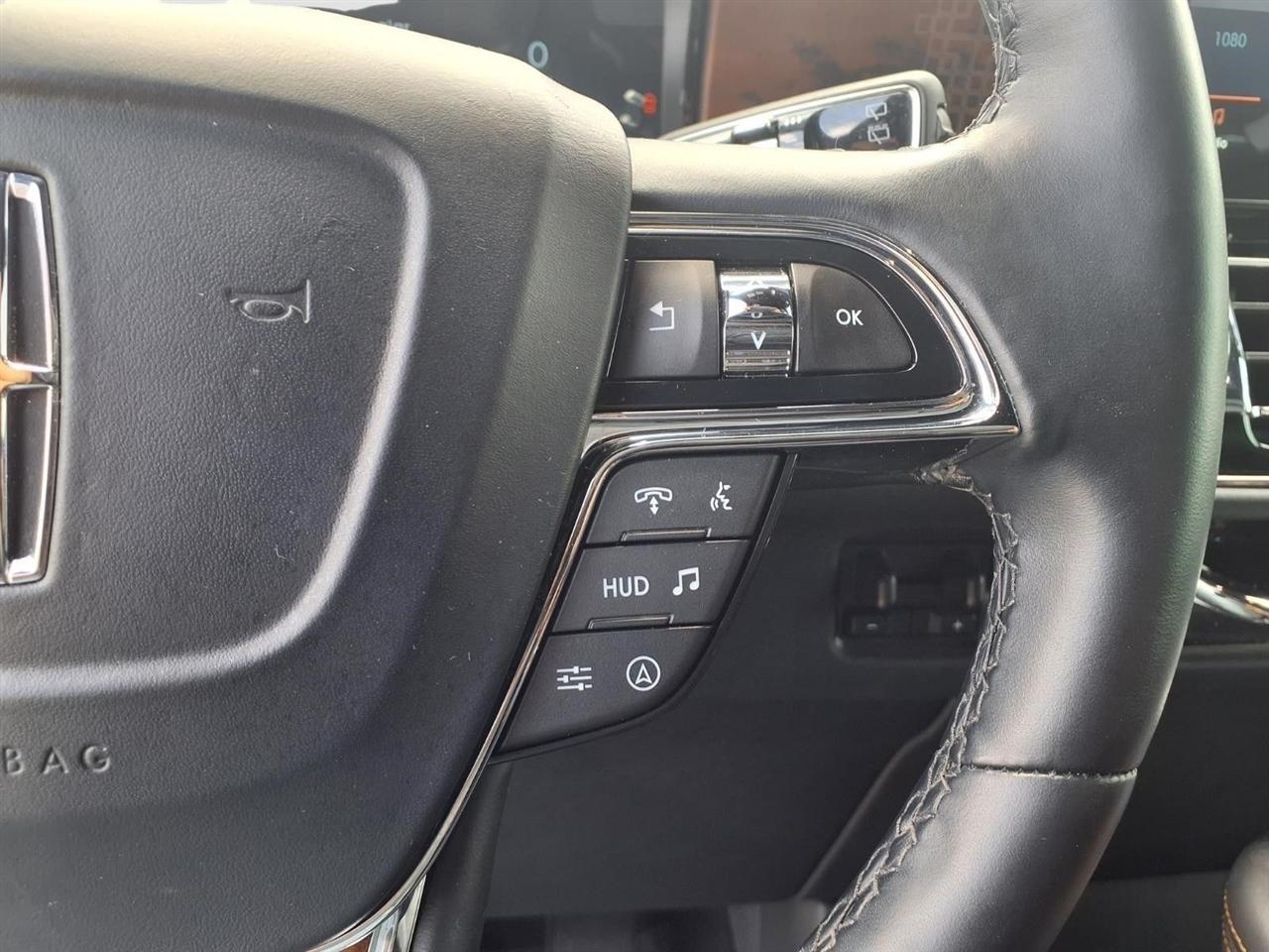 Lincoln Navigator Black Label 2024