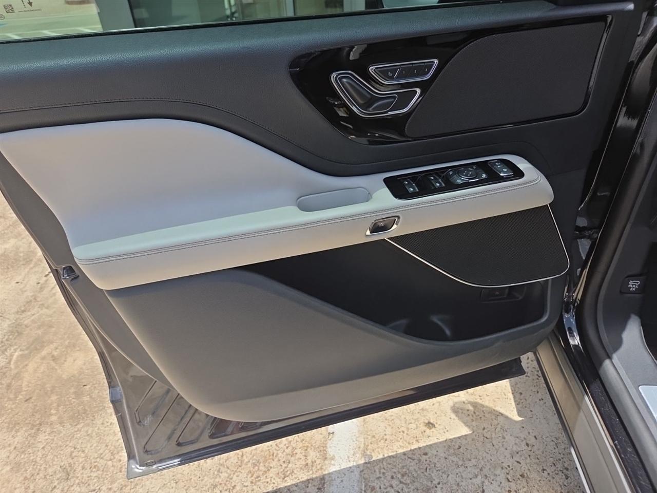 Lincoln Aviator Premiere 2025