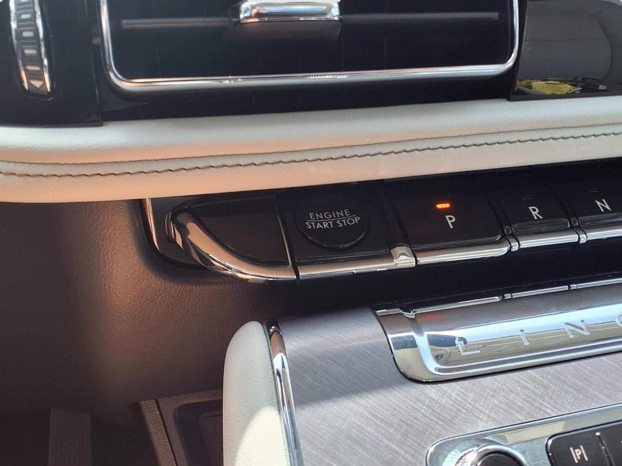 Lincoln Aviator Premiere 2025