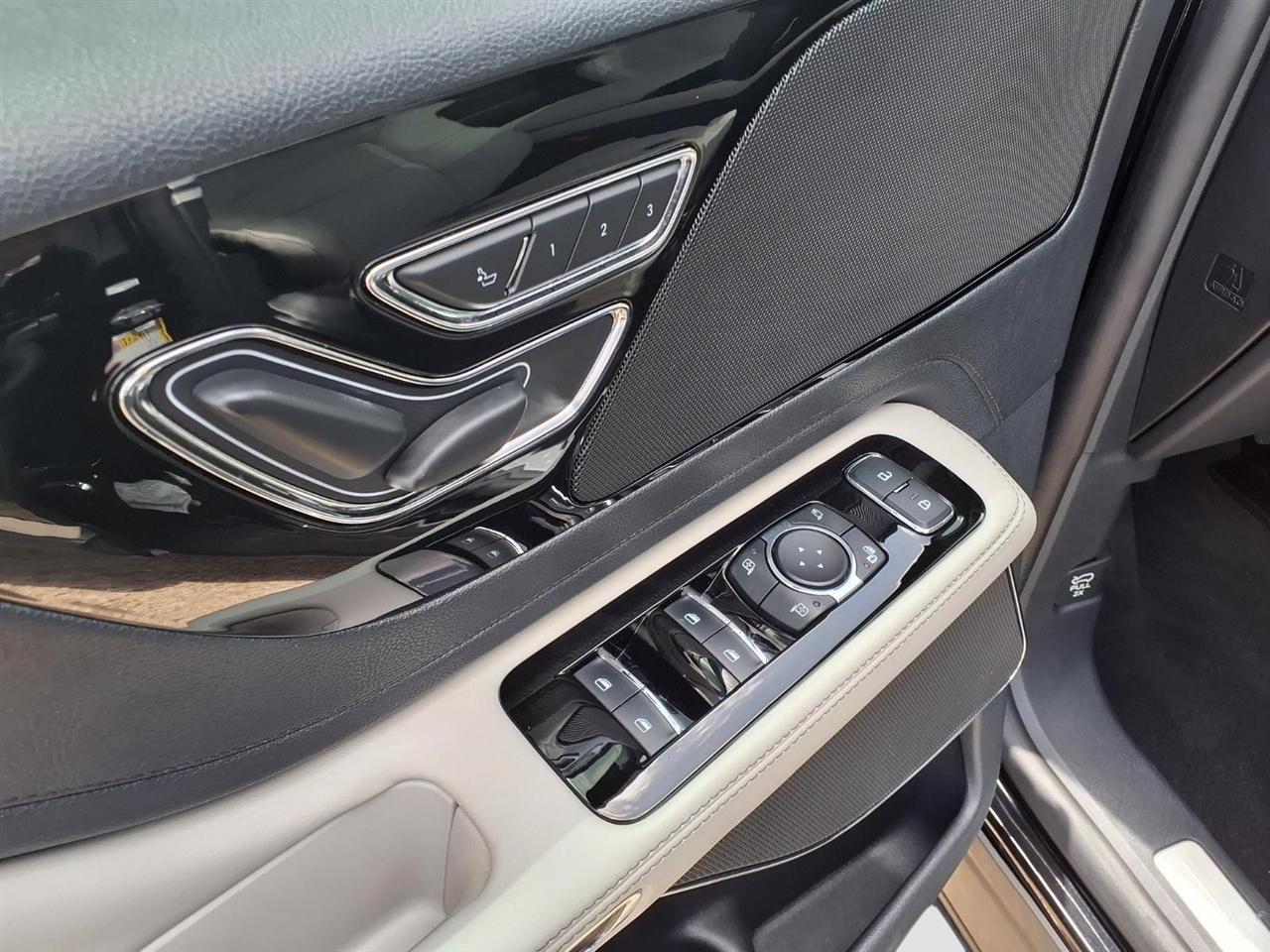 Lincoln Aviator Premiere 2025