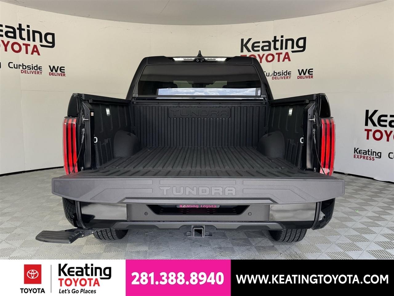 Toyota Tundra Platinum CrewMax 4WD Hybrid 2025