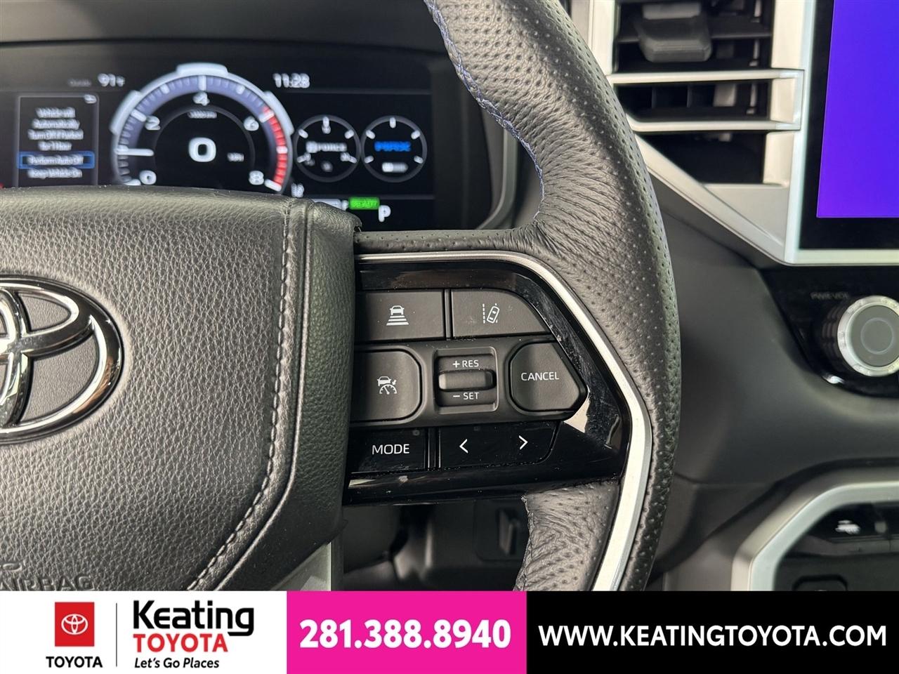 Toyota Tundra Platinum CrewMax 4WD Hybrid 2025