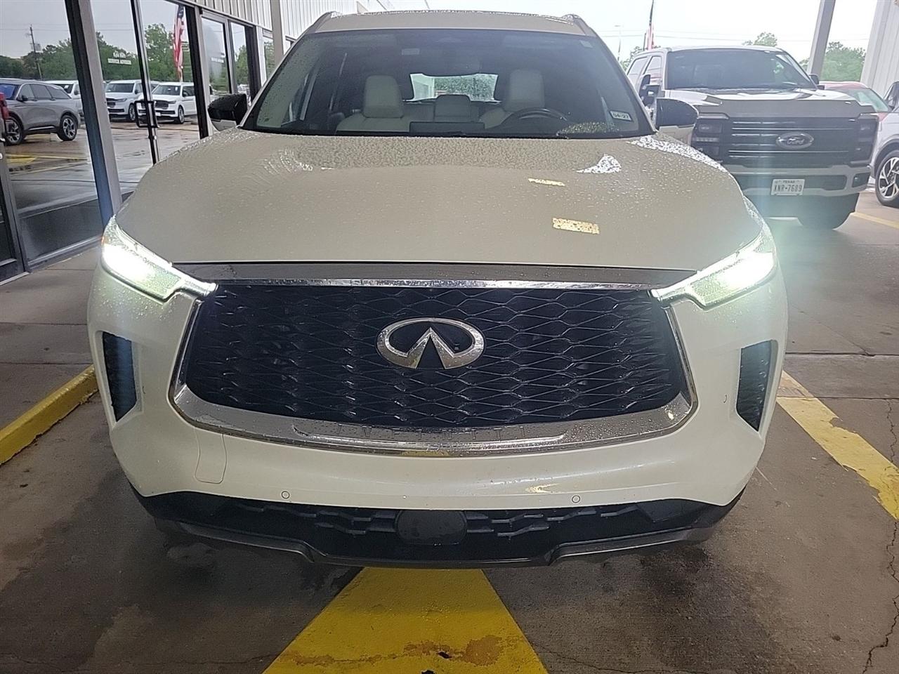 Infiniti QX60 Luxe 2022