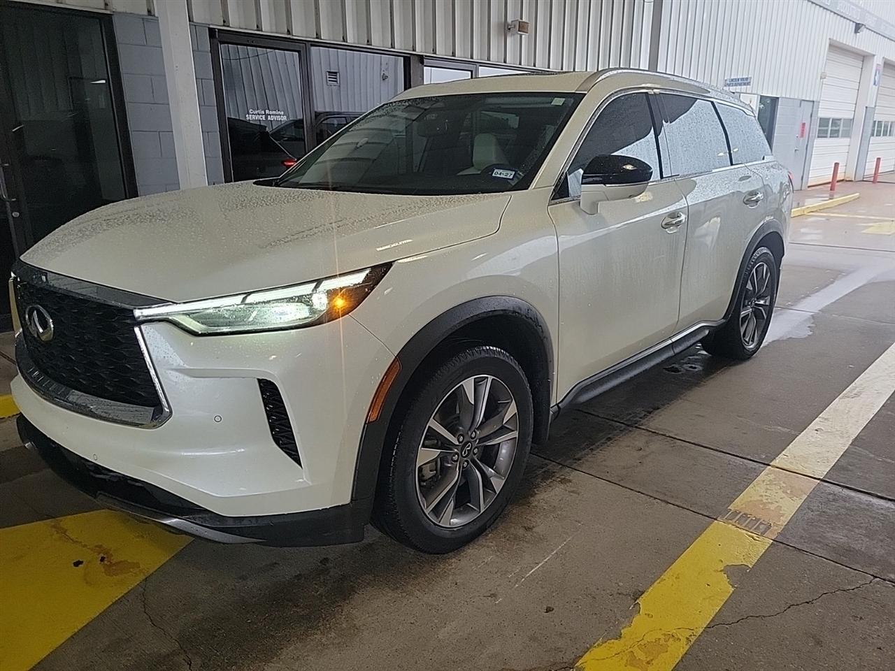 Infiniti QX60 Luxe 2022