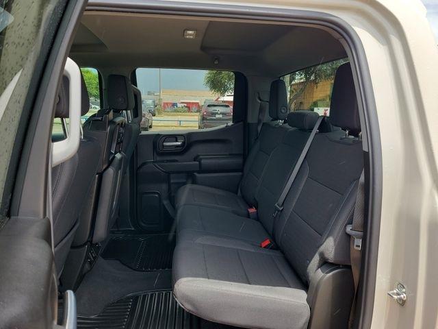 Chevrolet Silverado 1500 Custom Crew Cab 2WD 2026