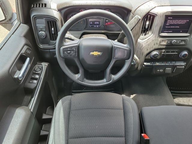 Chevrolet Silverado 1500 Custom Crew Cab 2WD 2026
