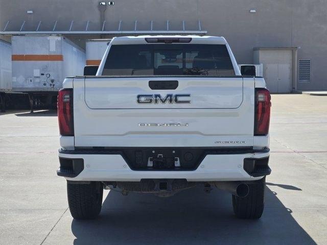 GMC Sierra 2500HD Denali Ultimate Crew Cab 4WD 2024