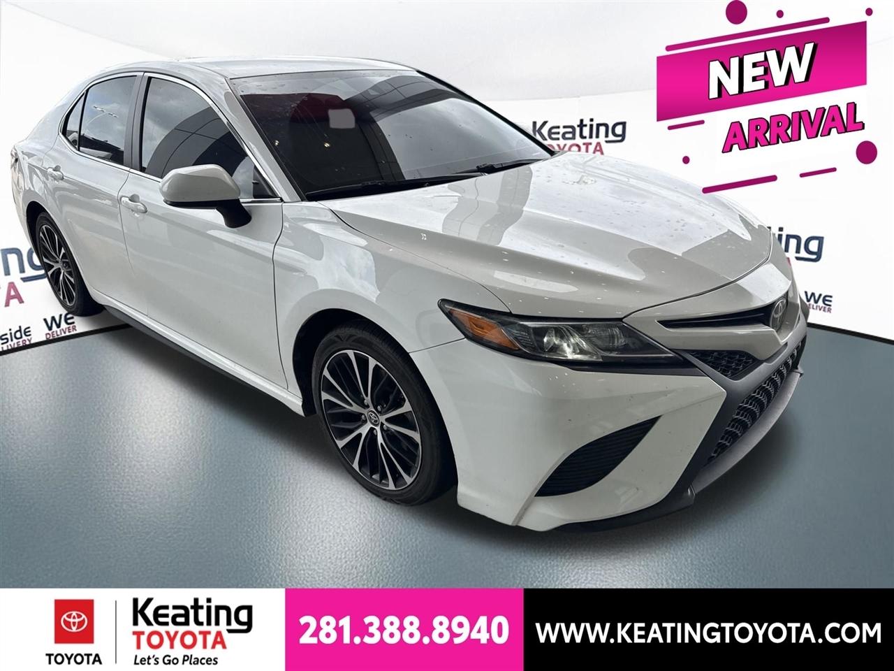 Toyota Camry SE 2020