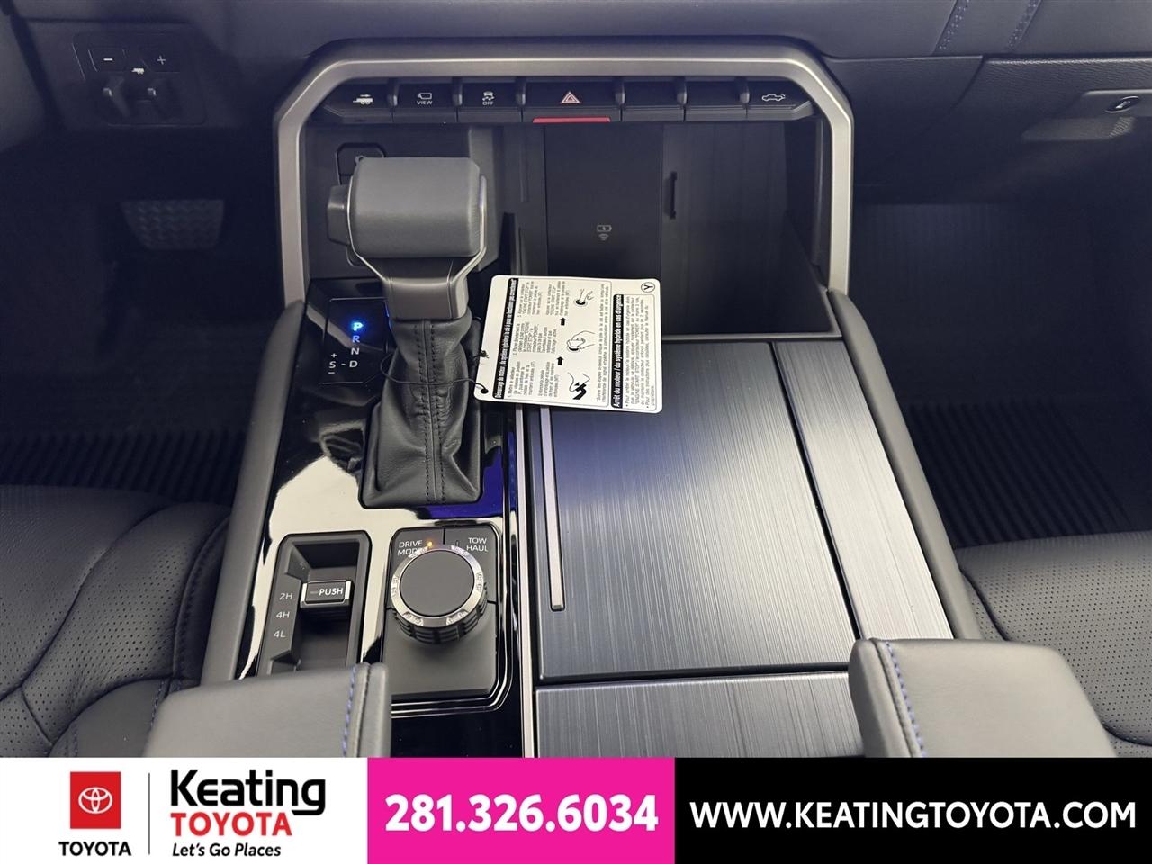 Toyota Tundra Platinum CrewMax 4WD Hybrid 2026