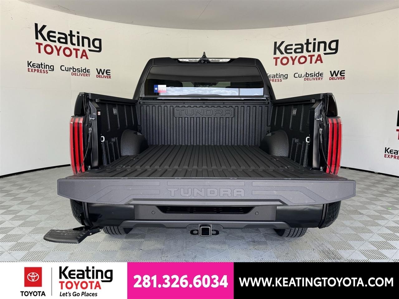 Toyota Tundra Platinum CrewMax 4WD Hybrid 2026