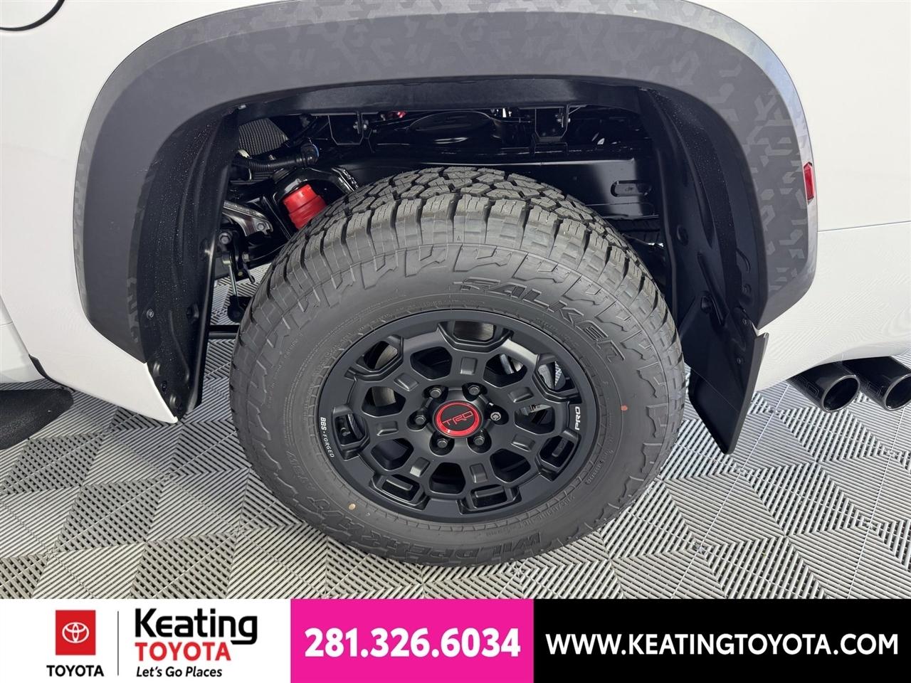 Toyota Tundra TRD PRO CrewMax 4WD Hybrid 2026