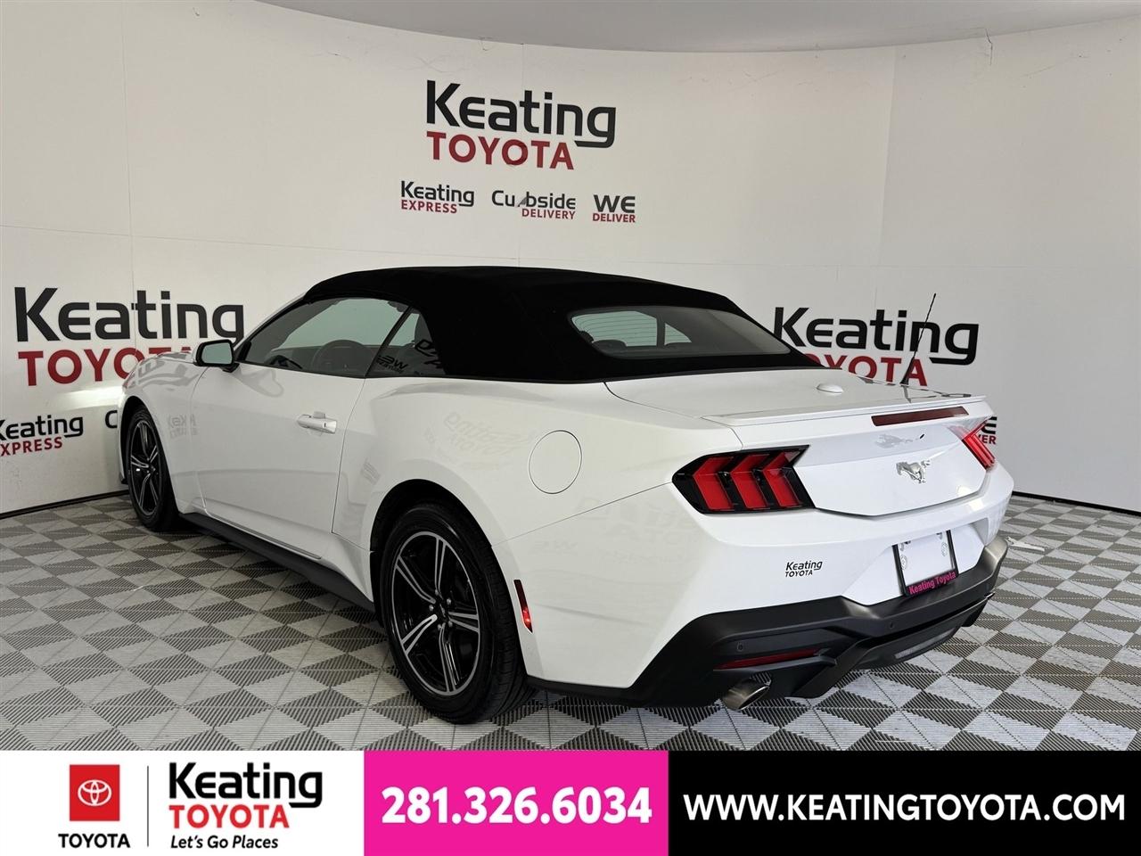 Ford Mustang EcoBoost Premium Convertible 2025
