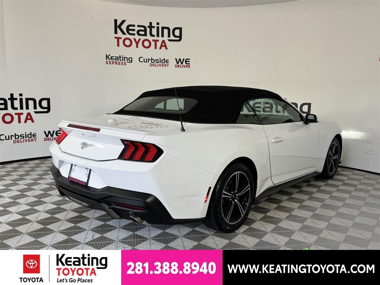 Ford Mustang EcoBoost Premium Convertible 2025