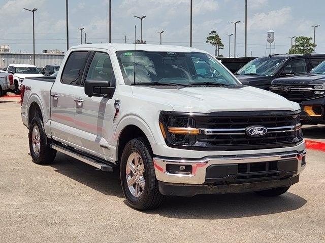 Ford F-150 XLT SuperCrew 4WD 2024