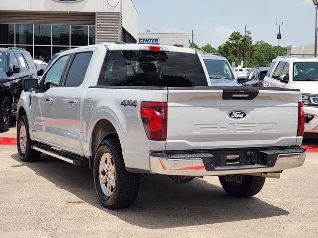 Ford F-150 XLT SuperCrew 4WD 2024