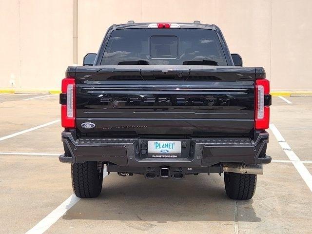 Ford F-250 SD Platinum Crew Cab 4WD 2026
