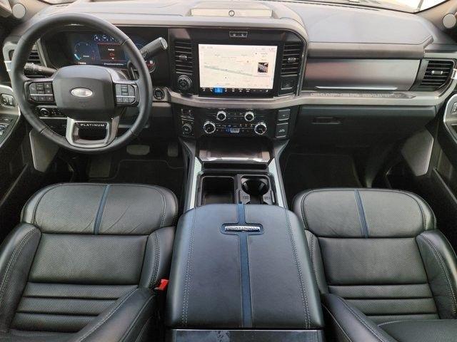 Ford F-250 SD Platinum Crew Cab 4WD 2026