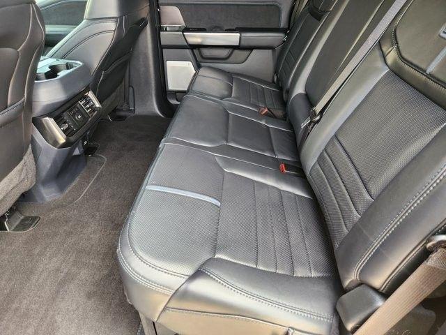 Ford F-250 SD Platinum Crew Cab 4WD 2026