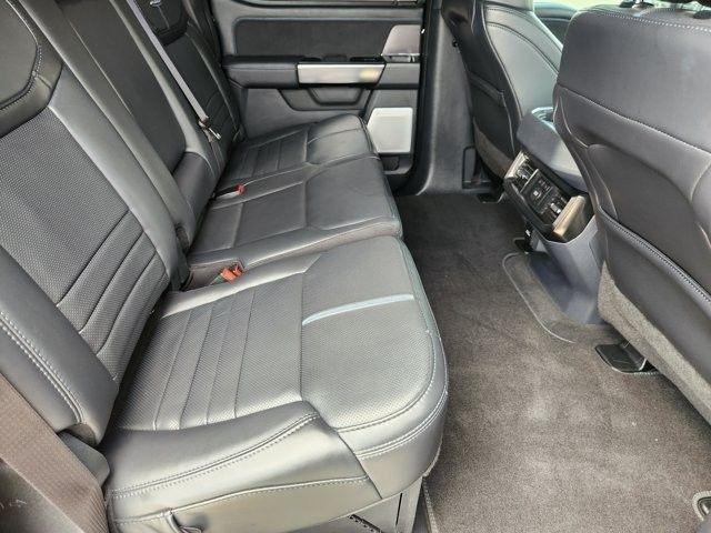 Ford F-250 SD Platinum Crew Cab 4WD 2026