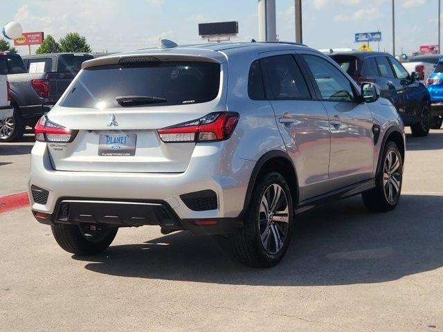 Mitsubishi Outlander Sport 2.0 ES 4WD 2025
