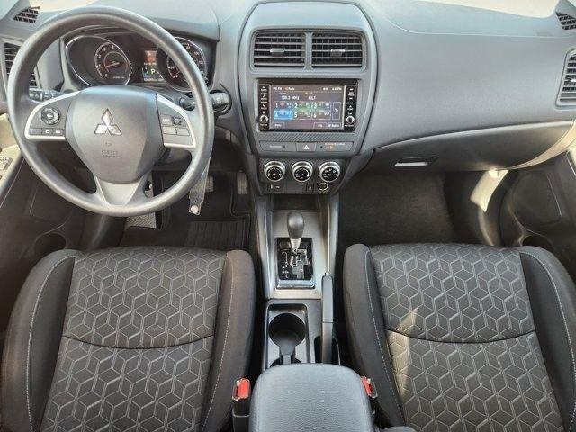 Mitsubishi Outlander Sport 2.0 ES 4WD 2025