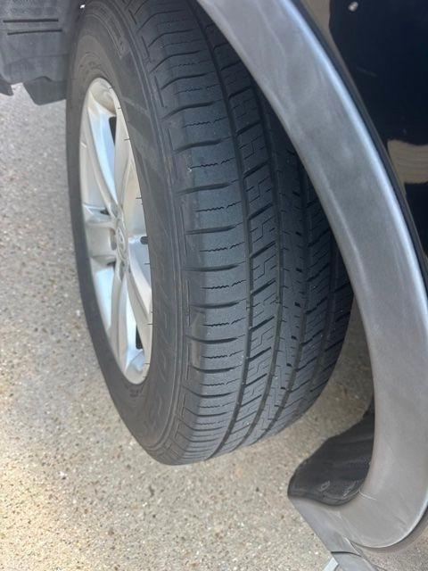 Toyota RAV4 XLE FWD 2013
