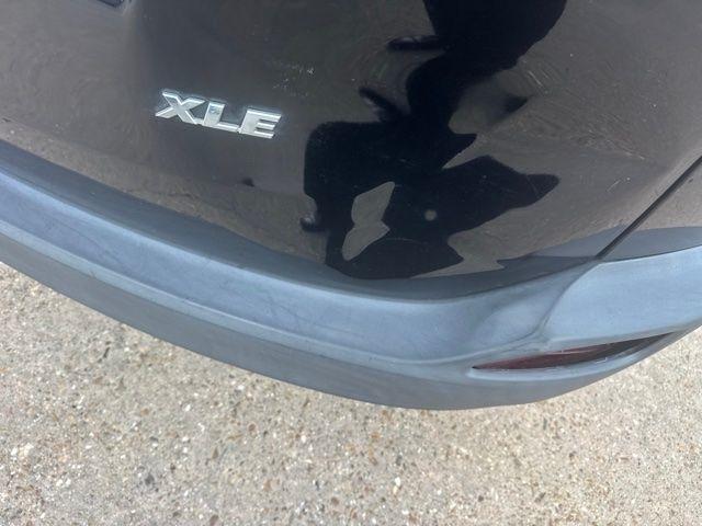 Toyota RAV4 XLE FWD 2013