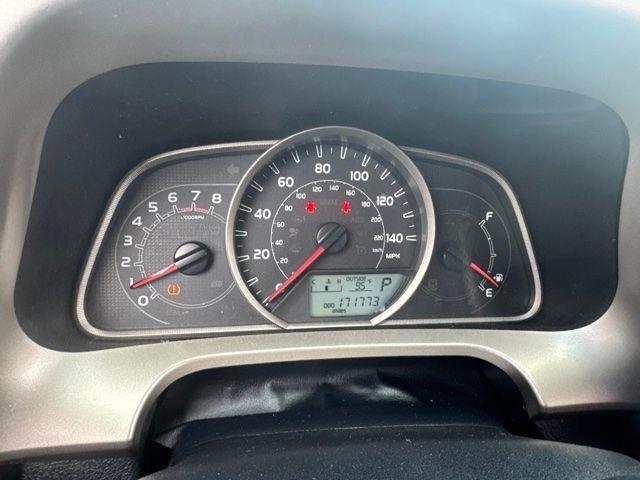 Toyota RAV4 XLE FWD 2013