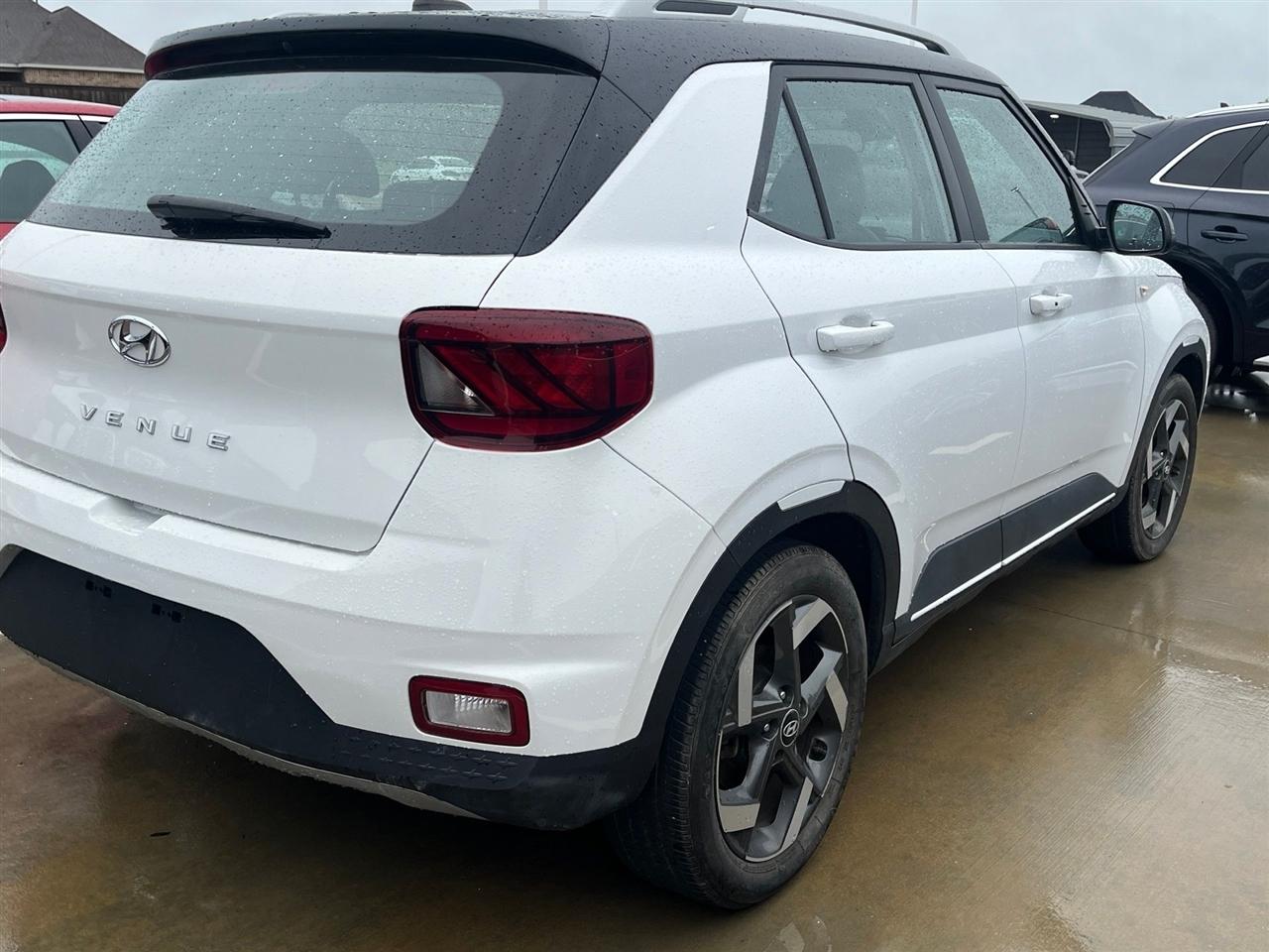 Hyundai Venue SEL 2023
