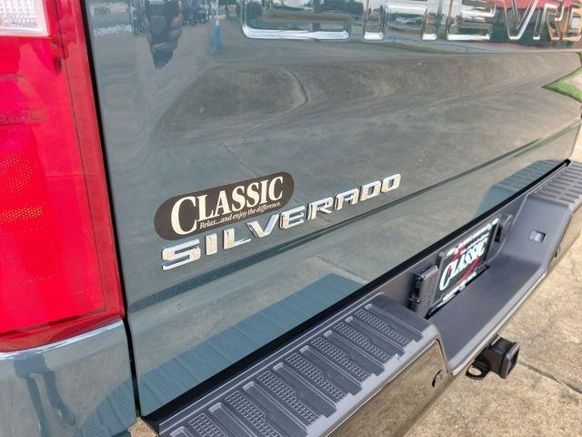 Chevrolet Silverado 1500 Trail Boss LT Crew Cab 4WD 2026