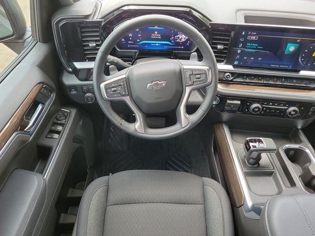Chevrolet Silverado 1500 Trail Boss LT Crew Cab 4WD 2026