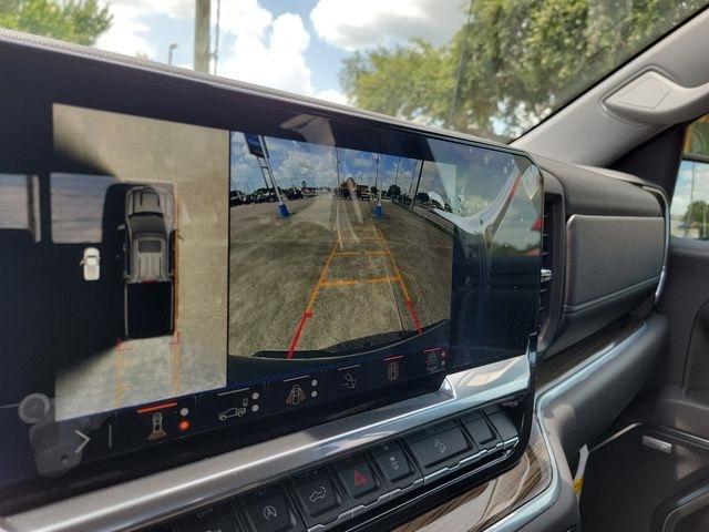 Chevrolet Silverado 1500 Trail Boss LT Crew Cab 4WD 2026