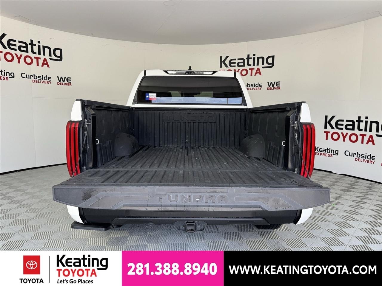 Toyota Tundra SR5 CrewMax 2WD 2024