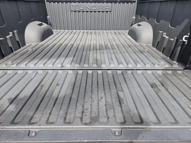 Toyota Tundra SR5 CrewMax 4WD 2024