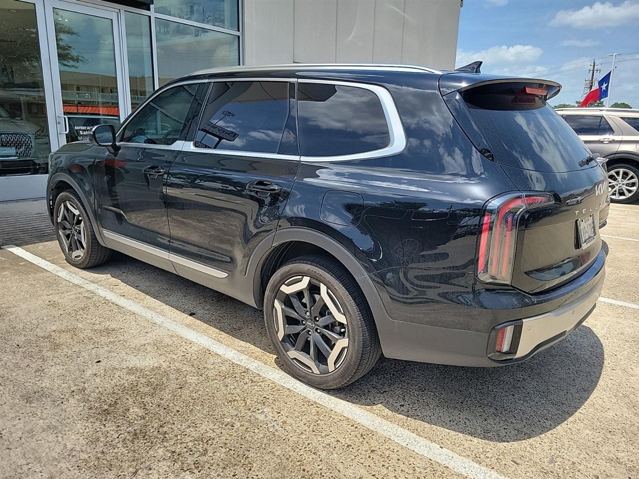 Kia Telluride EX 2025