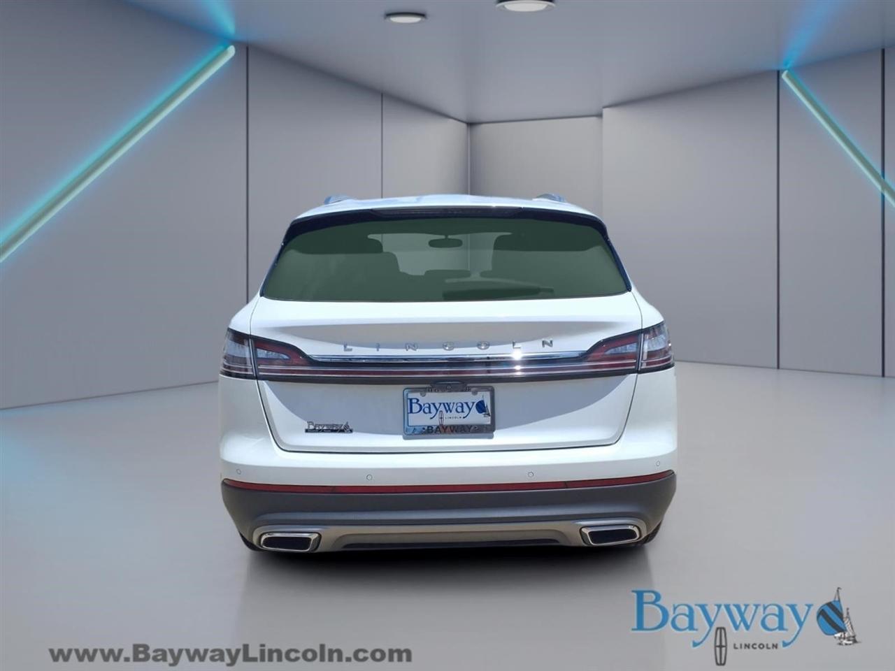 Lincoln Nautilus Base 2022