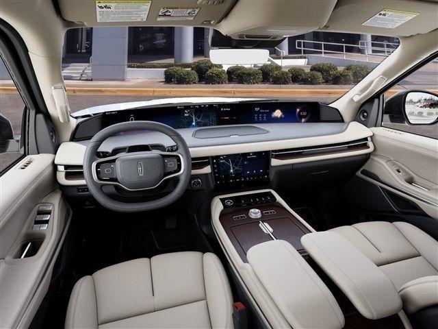 Lincoln Navigator  2027