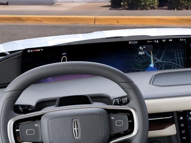 Lincoln Navigator  2027