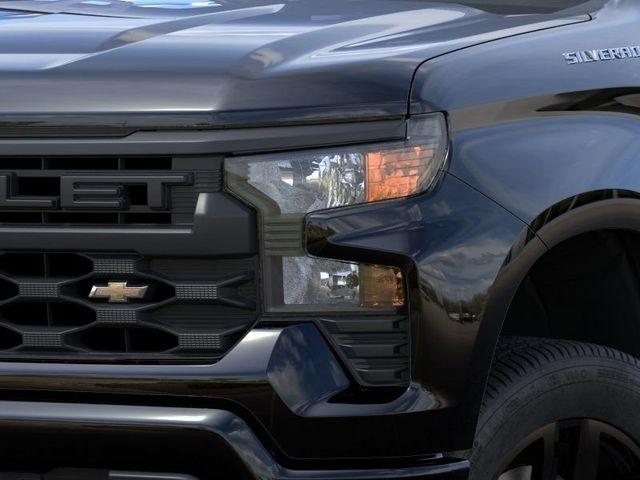 Chevrolet Silverado 1500 Custom Crew Cab 2WD 2026