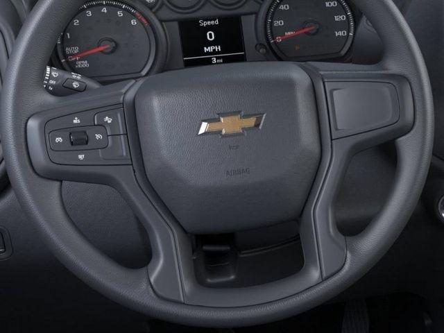 Chevrolet Silverado 1500 Custom Crew Cab 2WD 2026