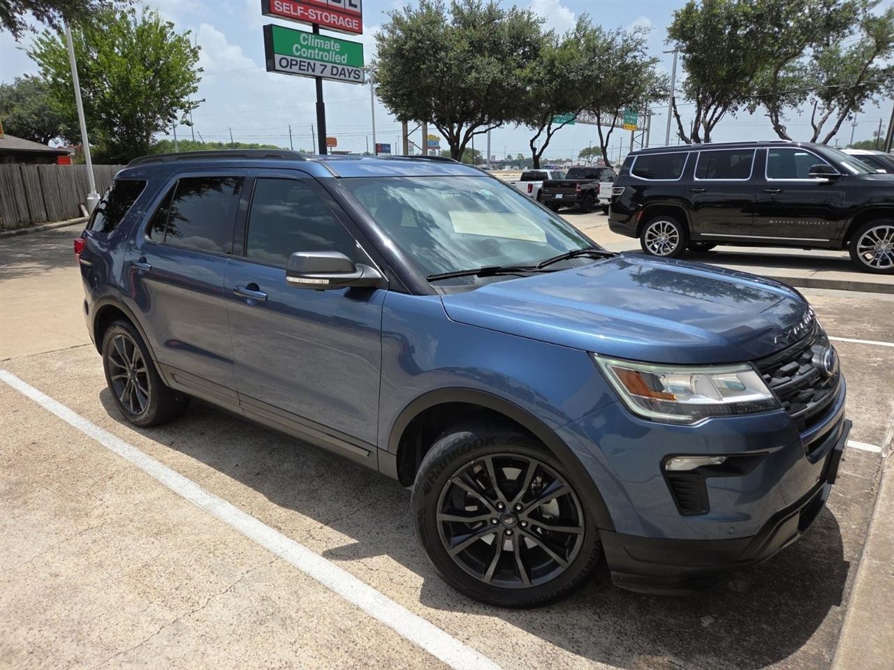 Ford Explorer XLT FWD 2018